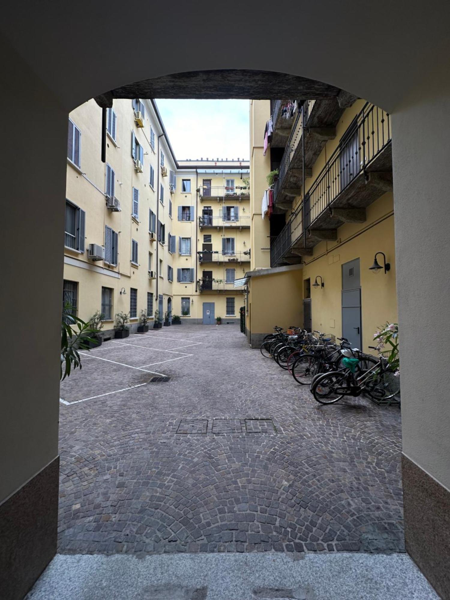 New Apartment Tita'S Design House Milan Exterior photo